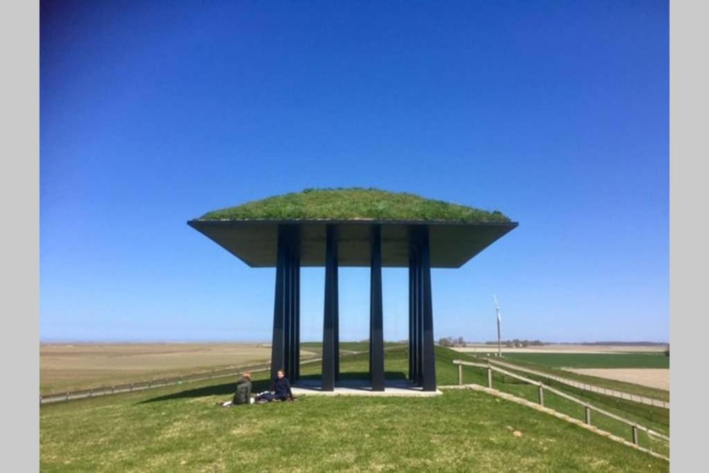 Kollum Wadnhusヴィラ エクステリア 写真